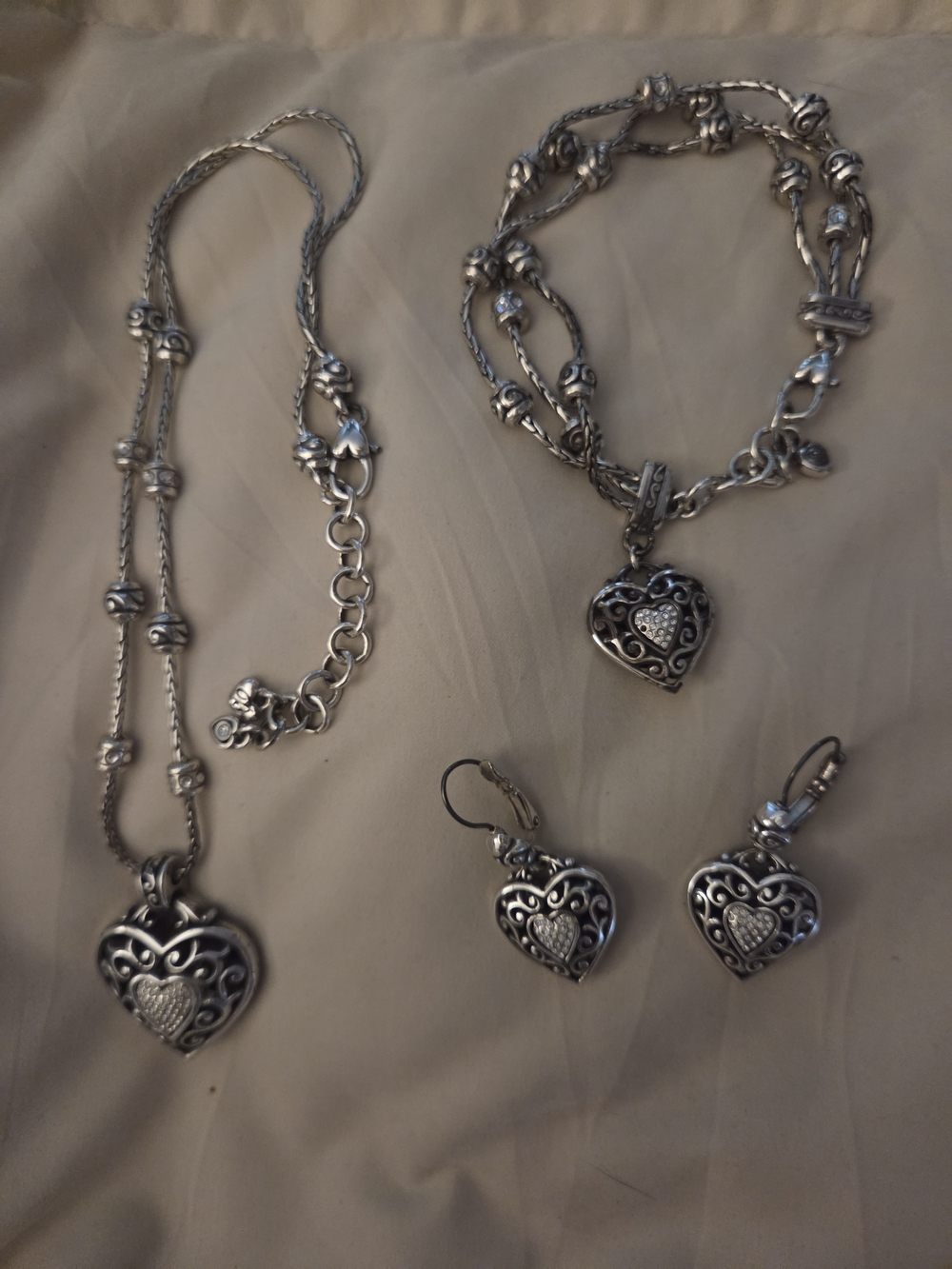 Brighton Tuscun Heart Jewelery Set. First two pictures show back and front.